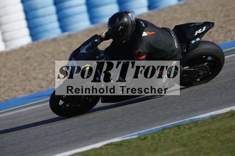 /Archiv-2024/02 29.01.-02.02.2024 Moto Center Thun Jerez/Gruppe schwarz-black/170